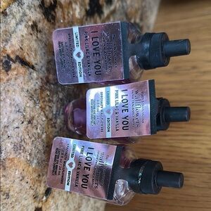 Bath & Body Works I Love You Fragrance Oil Trio - Pink and Black